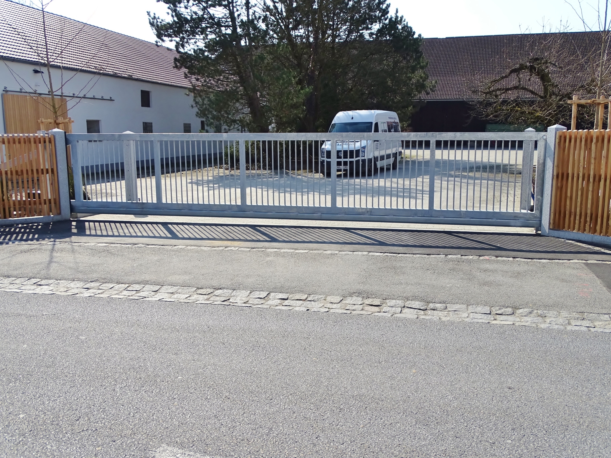 Hoftore Einfahrtstore Gartentore ALLEMANN® GmbH Holz u